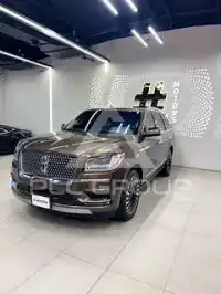 2019 Lincoln NAVIGATOR