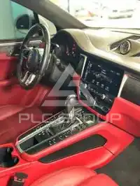 2019 Porsche MACAN
