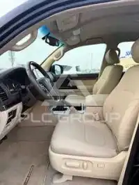 2019 Toyota LAND CRUISER
