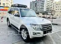2020 Mitsubishi PAJARO