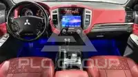 2020 Mitsubishi PAJARO