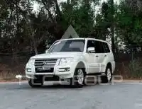 2020 Mitsubishi PAJARO
