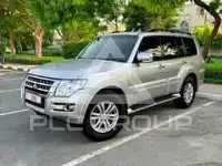 2020 Mitsubishi PAJARO