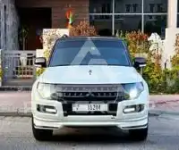 2020 Mitsubishi PAJARO