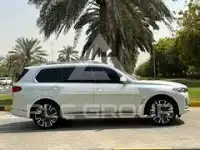 2020 BMW X7