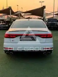 2020 Audi S8