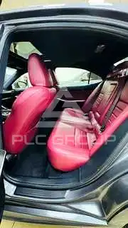 2020 Lexus IS