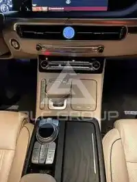 2020 Genesis G90