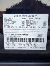 2020 Ford EXPLORER