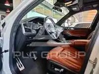 2021 BMW X7