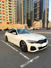 2021 BMW 320