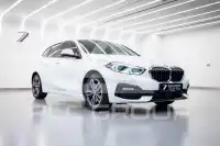 2021 BMW 120