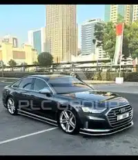 2021 Audi S8