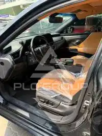 2021 Lexus ES
