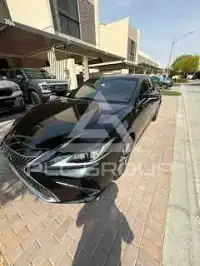 2021 Lexus ES