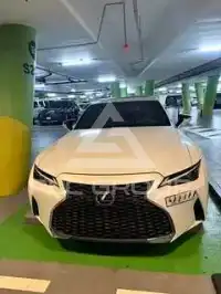 2021 Lexus IS