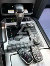 2021 Toyota LAND CRUISER