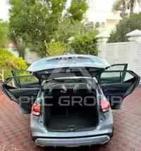 2022 Nissan KICKS