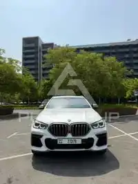 2022 BMW X6