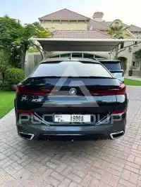 2022 BMW X6
