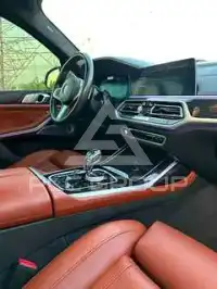 2022 BMW X7