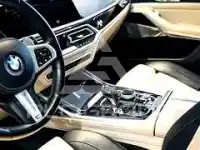 2022 BMW X7