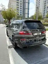 2022 BMW X7