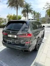 2022 BMW X7
