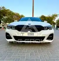 2022 BMW 320