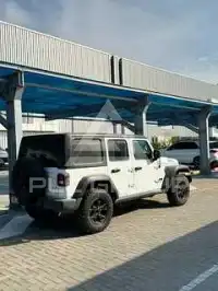 2022 Jeep WRANGLER