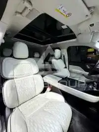 2022 Lincoln NAVIGATOR