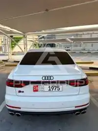 2022 Audi S8