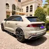 2022 Audi Q8