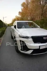 2022 Cadillac XT6
