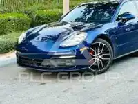 2022 Porsche Panamera