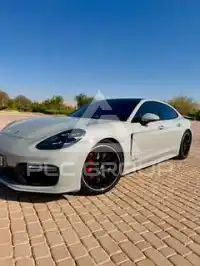 2022 Porsche Panamera