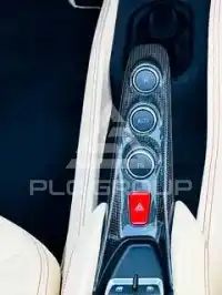 2022 Ferrari F8