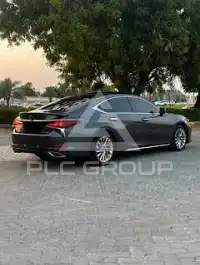 2022 Lexus ES