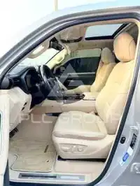 2022 Toyota LAND CRUISER