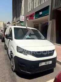 2022 Peugeot Partner