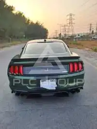 2022 Ford MUSTANG