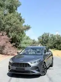 2022 JAC J7