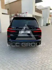 2023 BMW X7