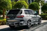 2023 BMW X7