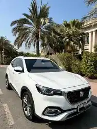 2023 MG Hs