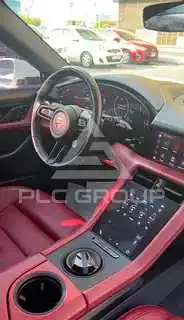 2023 Porsche Taycan