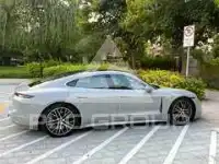 2023 Porsche Taycan