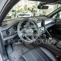 2023 Bentley Bentayga