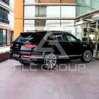 2023 Bentley Bentayga