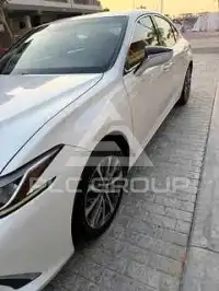 2023 Lexus ES